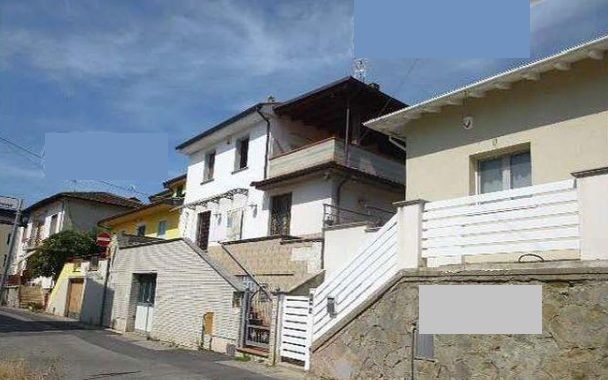 appartamento in vendita a Capraia e Limite