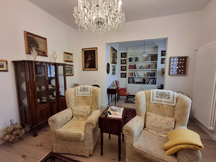 appartamento in vendita a Capraia e Limite in zona Limite sull' Arno