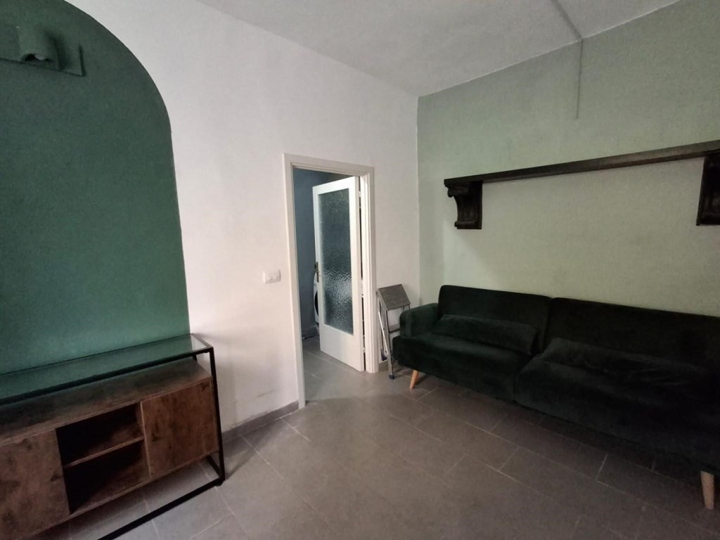appartamento in vendita a Capraia e Limite