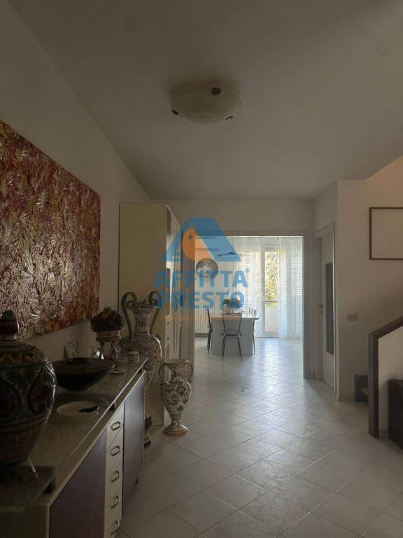 casa indipendente in vendita a Capraia e Limite in zona Limite sull' Arno