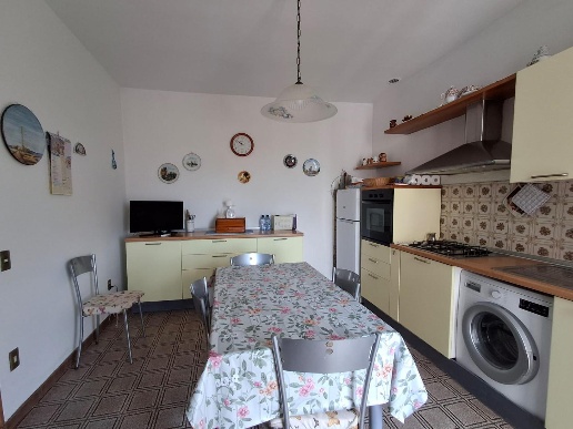 appartamento in vendita a Capraia e Limite in zona Limite sull' Arno