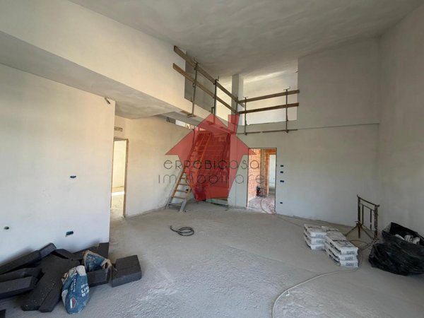 appartamento in vendita a Capraia e Limite in zona Limite sull' Arno