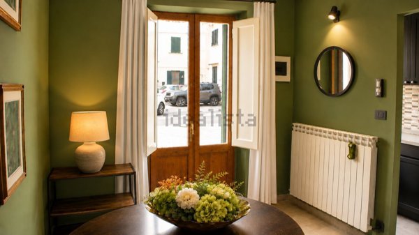 casa indipendente in vendita a Capraia e Limite in zona Limite sull' Arno