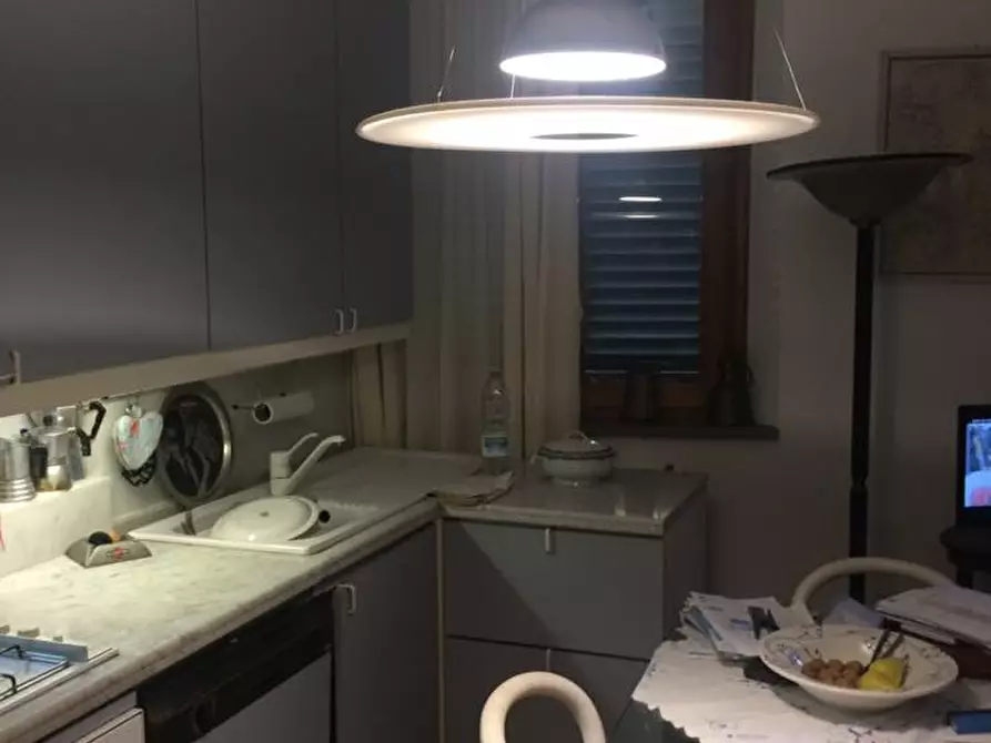 appartamento in vendita a Capraia e Limite in zona Castra