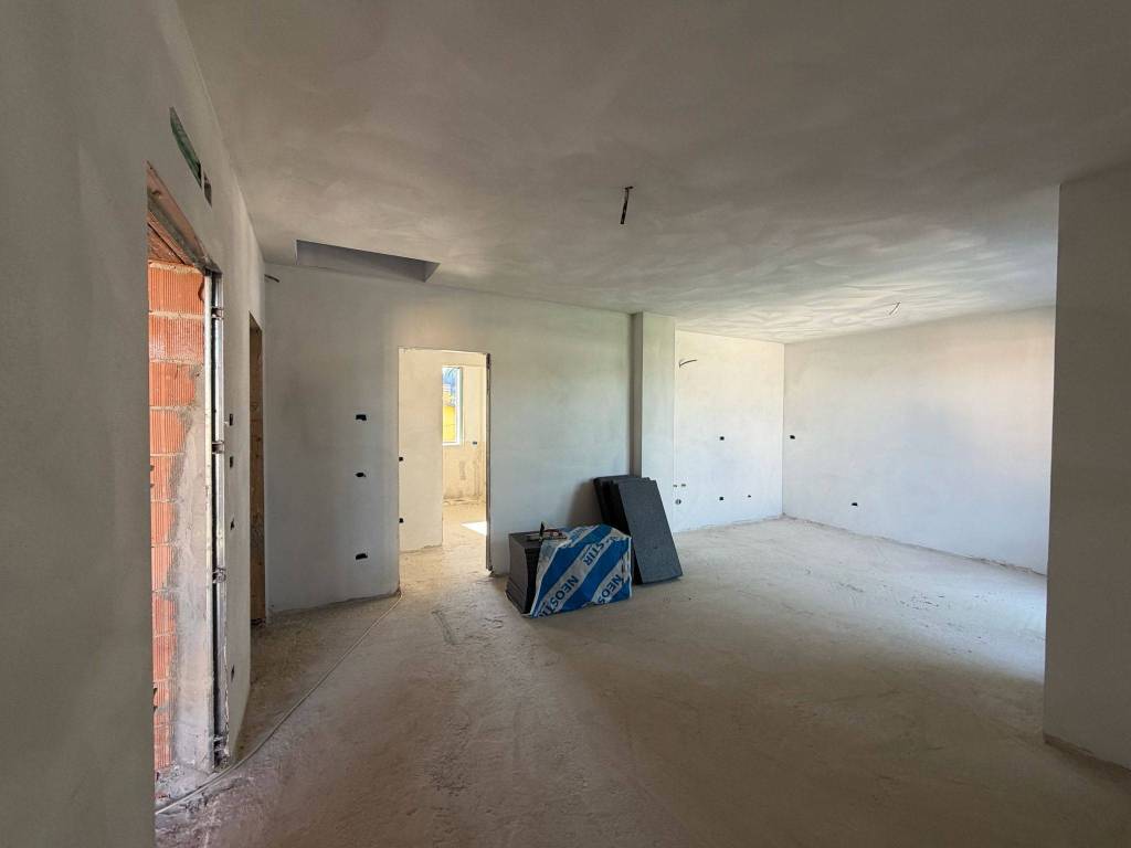 appartamento in vendita a Capraia e Limite in zona Limite sull' Arno