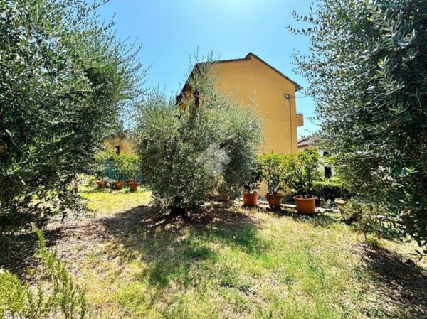 casa indipendente in vendita a Capraia e Limite in zona Capraia Fiorentina