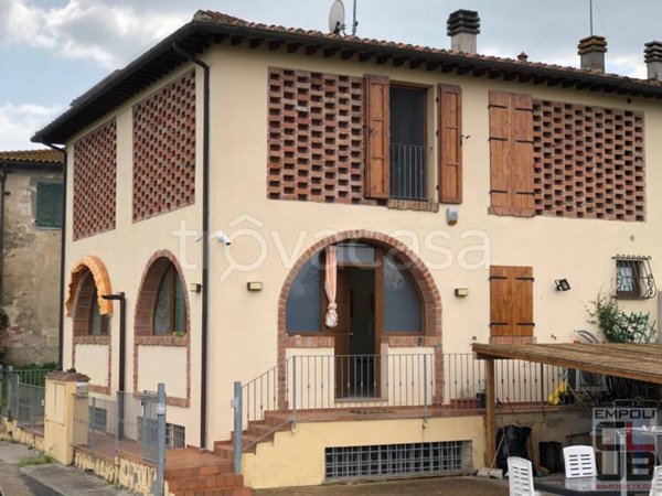 casa indipendente in vendita a Castelfiorentino in zona Castelnuovo d'Elsa