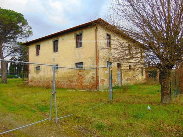 casa indipendente in vendita a Castelfiorentino