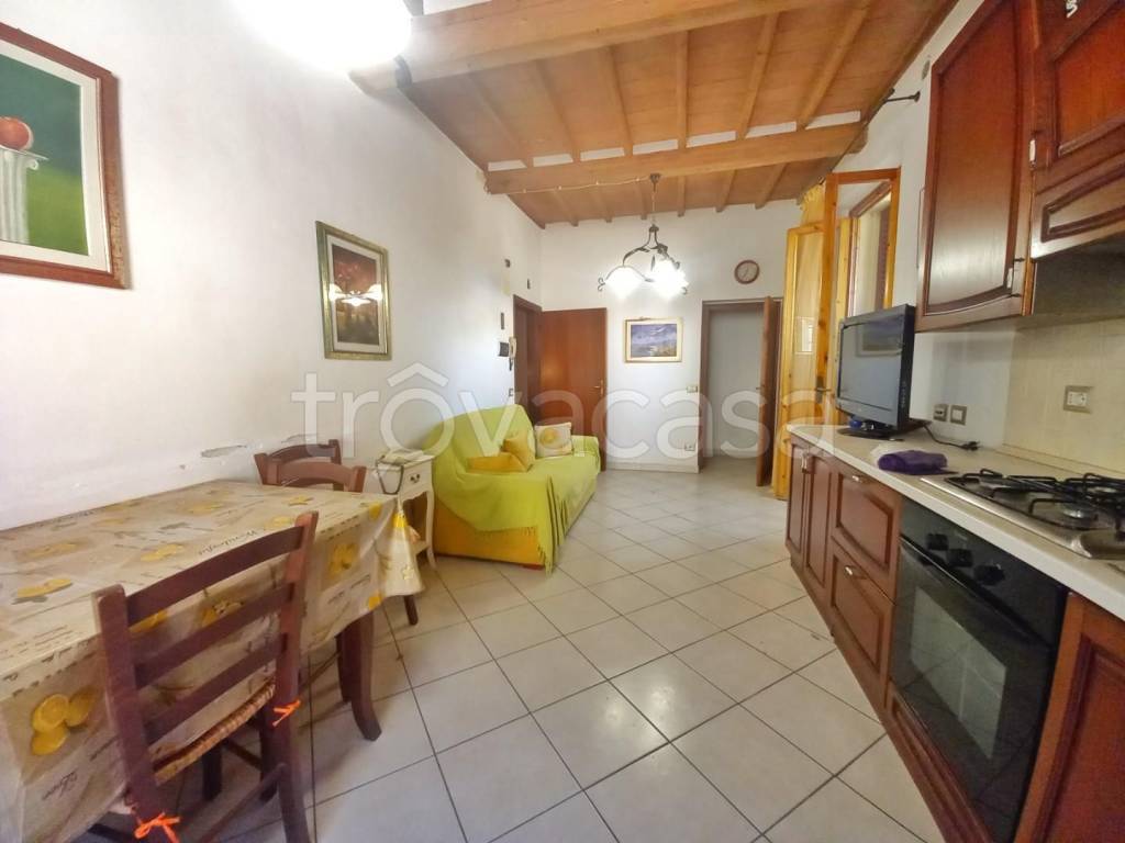 casa indipendente in vendita a Castelfiorentino