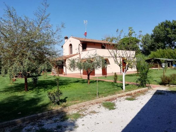 casa indipendente in vendita a Castelfiorentino