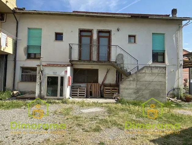 appartamento in vendita a Castelfiorentino in zona Cambiano