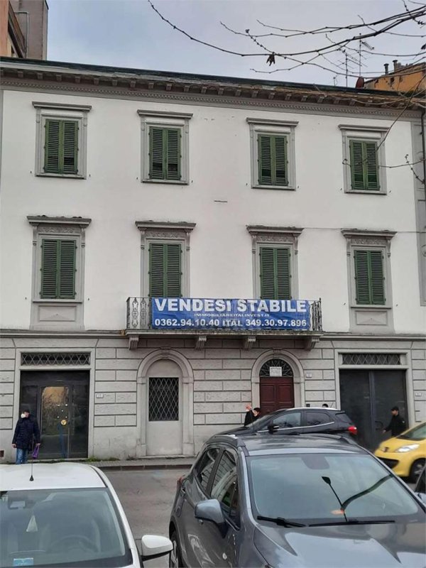 negozio in vendita a Castelfiorentino