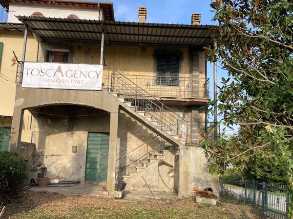 casa indipendente in vendita a Castelfiorentino