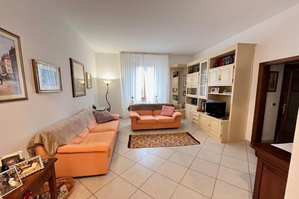casa indipendente in vendita a Castelfiorentino in zona Dogana