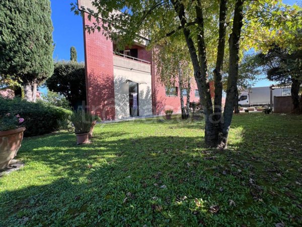 casa indipendente in vendita a Castelfiorentino