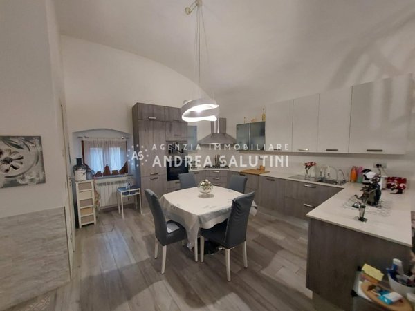 casa indipendente in vendita a Castelfiorentino