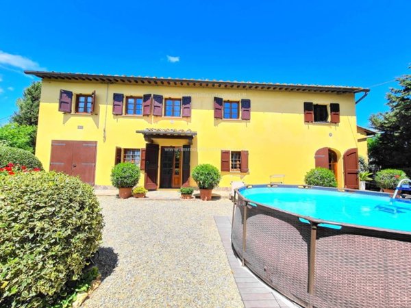 casa indipendente in vendita a Castelfiorentino