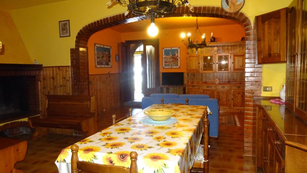 casa indipendente in vendita a Castelfiorentino