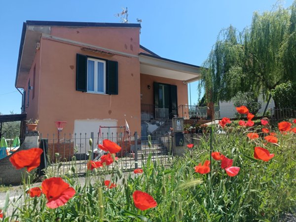 casa indipendente in vendita a Castelfiorentino