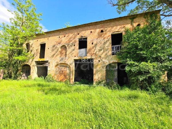 casa indipendente in vendita a Castelfiorentino