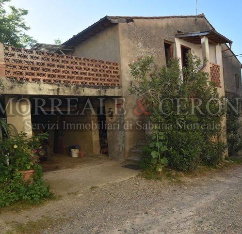 casa indipendente in vendita a Castelfiorentino