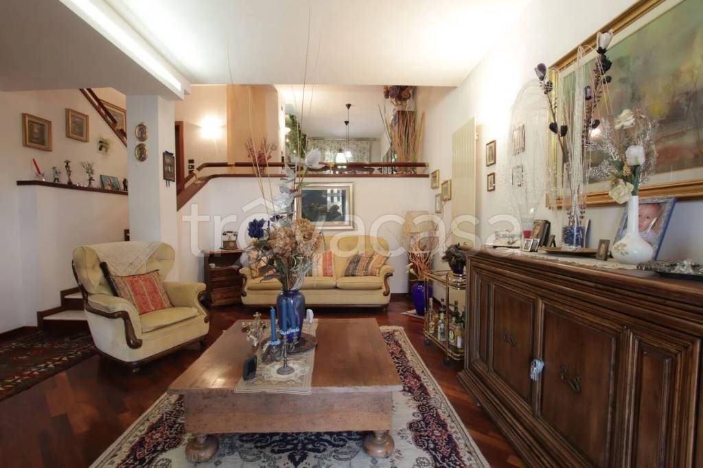 casa indipendente in vendita a Castelfiorentino
