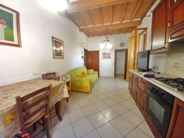 intera palazzina in vendita a Castelfiorentino