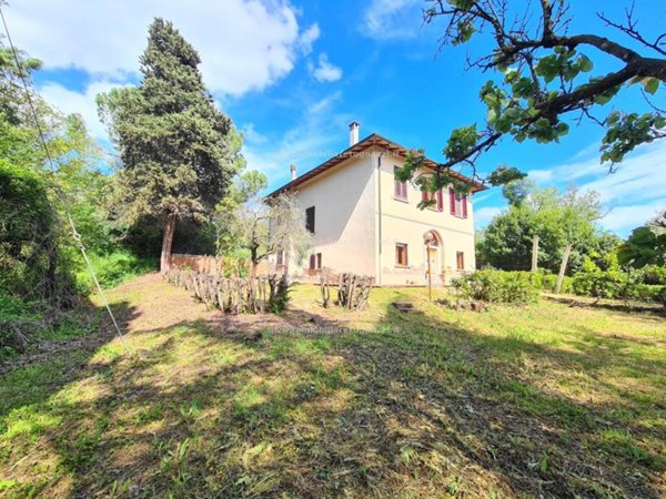 casa indipendente in vendita a Castelfiorentino