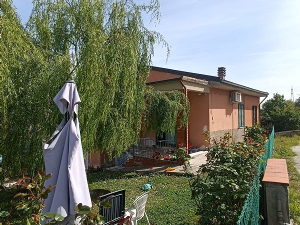 casa indipendente in vendita a Castelfiorentino