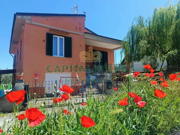 casa indipendente in vendita a Castelfiorentino