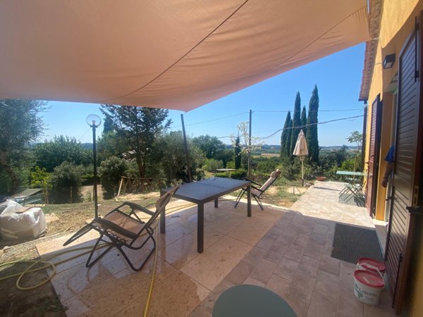 casa indipendente in vendita a Castelfiorentino in zona Cambiano