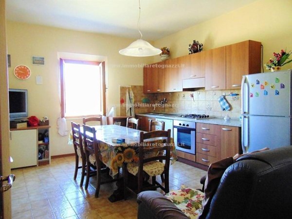 appartamento in vendita a Castelfiorentino in zona Petrazzi
