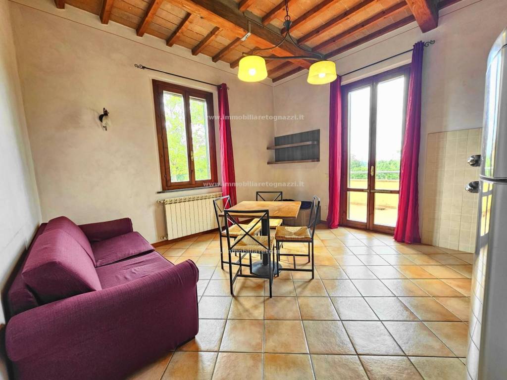 appartamento in vendita a Castelfiorentino in zona Petrazzi