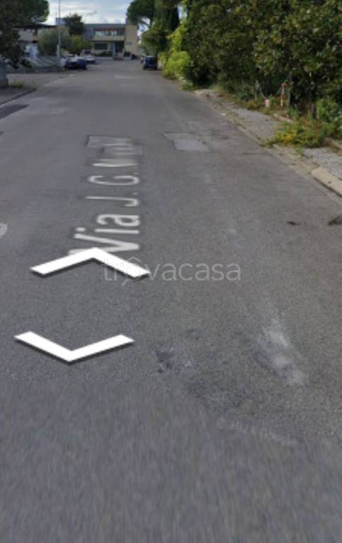 negozio in vendita a Castelfiorentino