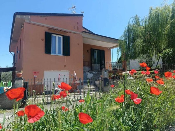 casa indipendente in vendita a Castelfiorentino