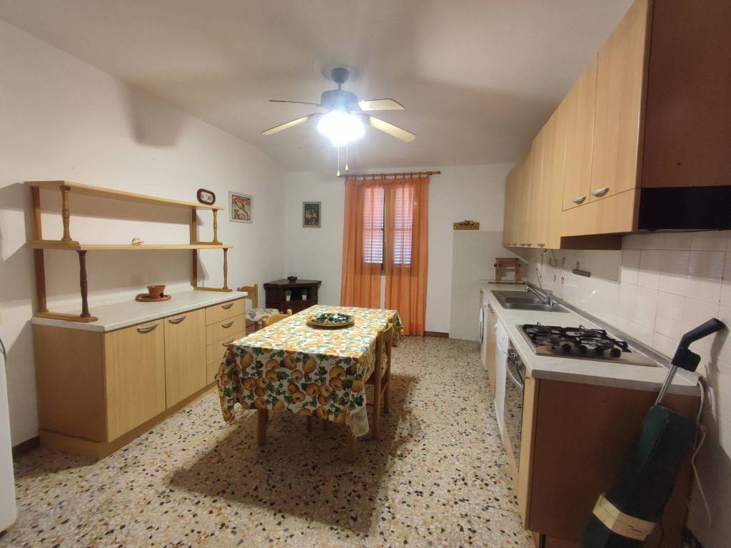 appartamento in vendita a Castelfiorentino in zona Dogana