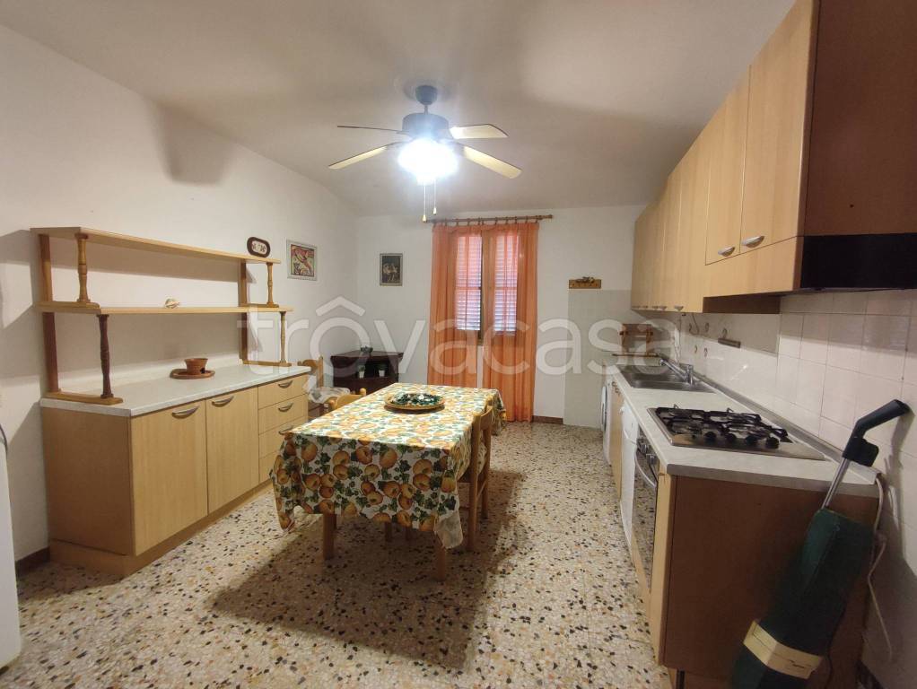 appartamento in vendita a Castelfiorentino in zona Dogana