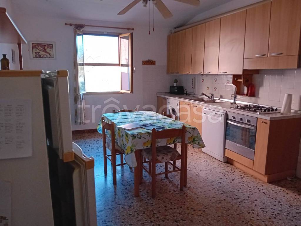 casa indipendente in vendita a Castelfiorentino in zona Dogana