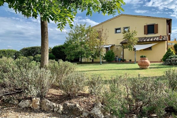 casa indipendente in vendita a Castelfiorentino