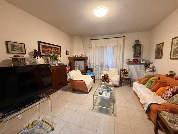 casa indipendente in vendita a Castelfiorentino