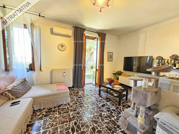 casa indipendente in vendita a Castelfiorentino in zona Castelnuovo d'Elsa