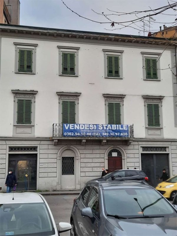 negozio in vendita a Castelfiorentino