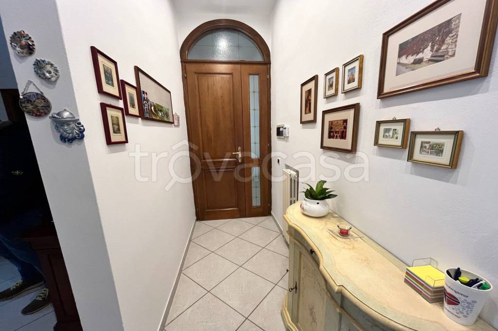 casa indipendente in vendita a Castelfiorentino in zona Dogana