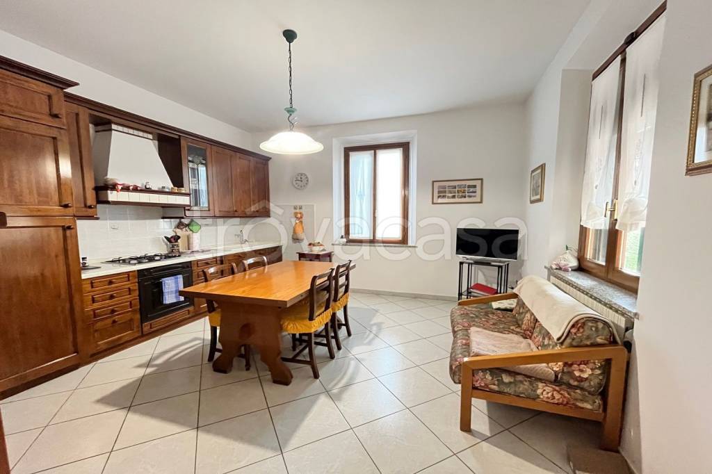 casa indipendente in vendita a Castelfiorentino in zona Dogana