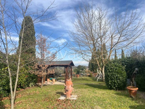 casa indipendente in vendita a Castelfiorentino