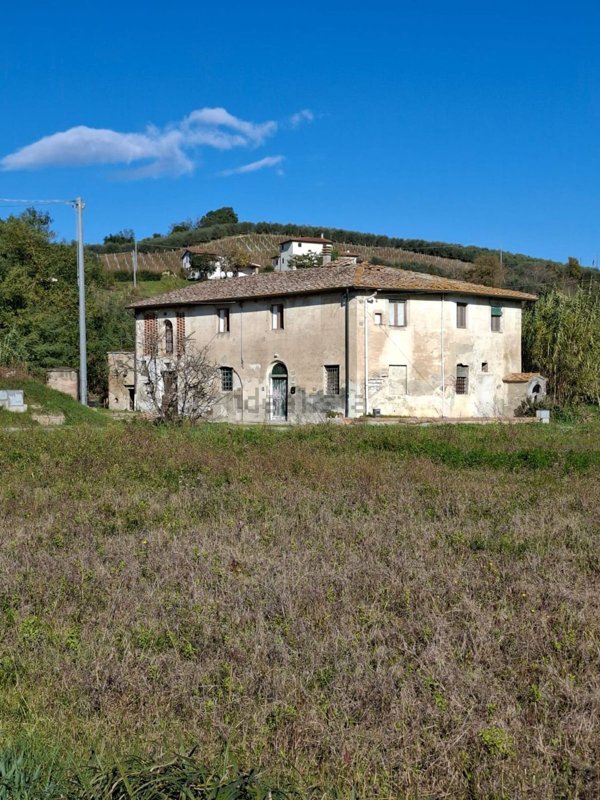 casa indipendente in vendita a Castelfiorentino in zona Dogana