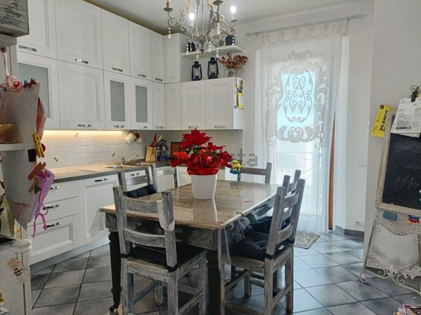 casa indipendente in vendita a Castelfiorentino