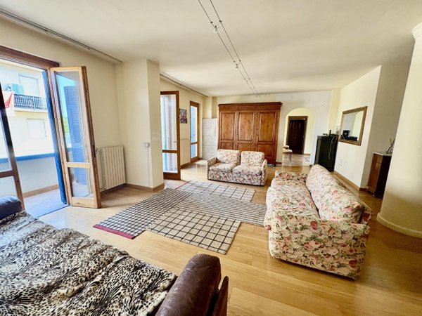 appartamento in vendita a Castelfiorentino in zona Cambiano