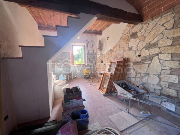 casa indipendente in vendita a Castelfiorentino in zona Petrazzi