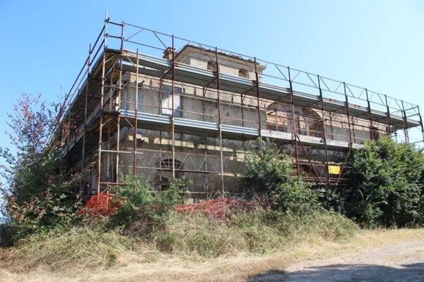 casale in vendita a Castelfiorentino